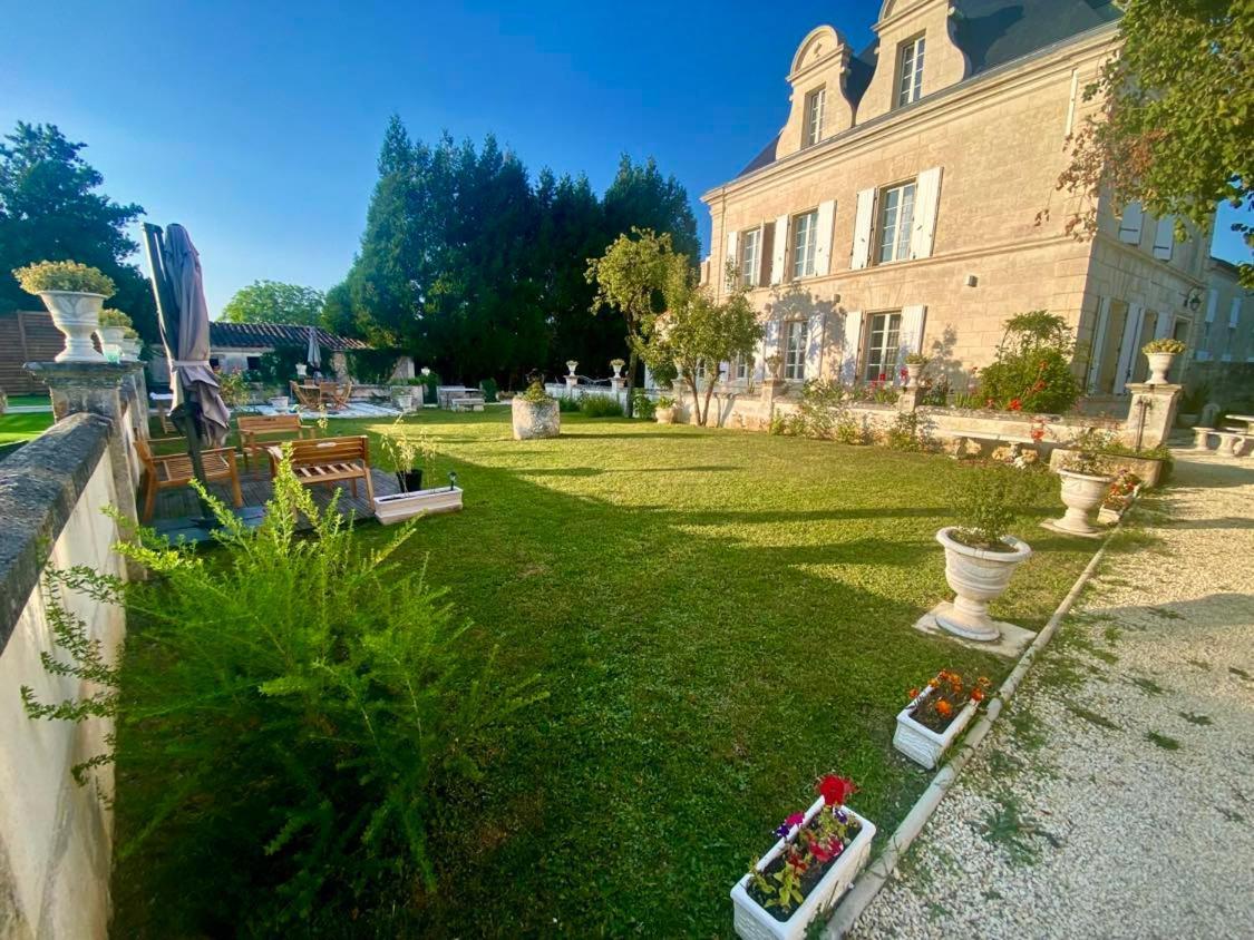 Le Grand Berger Chambres D'Hotes Angeac-Charente 외부 사진